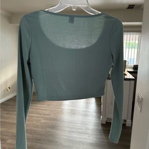 Small SHEIN long sleeve crop top.